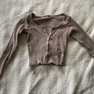 Brandy Melville cropped long sleeve